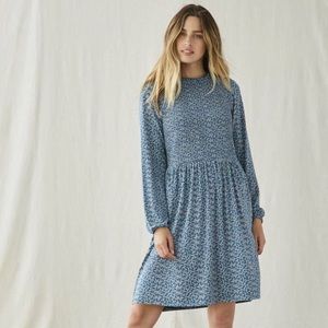 Audra Womens Smocked Dress- Size L